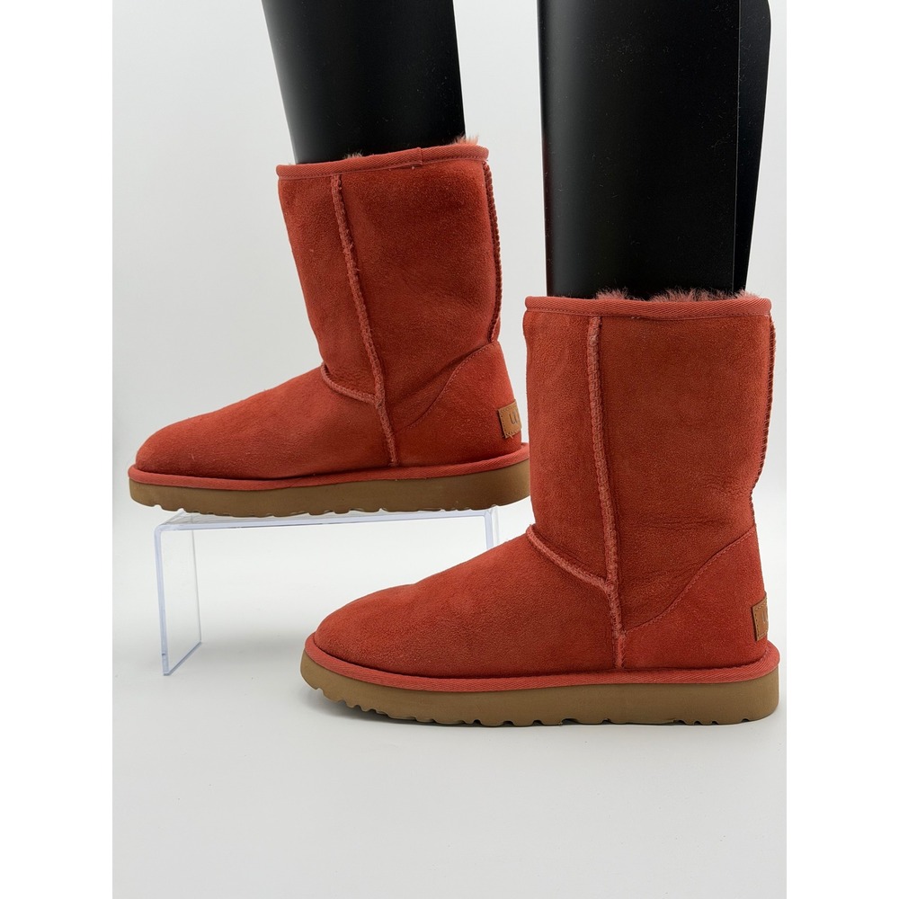 UGG Classic Short Womens 8 Red orange Suede Sheepskin Pull On Winter Boots